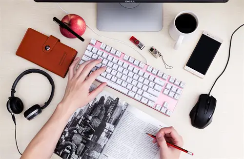 企业开会废话怎么写